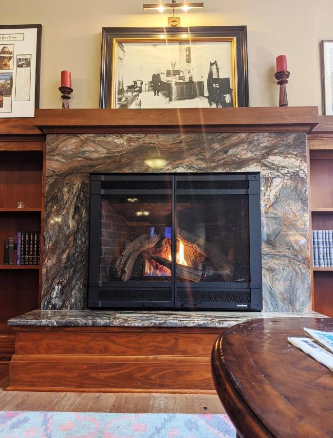 Elliott Hotel 3*